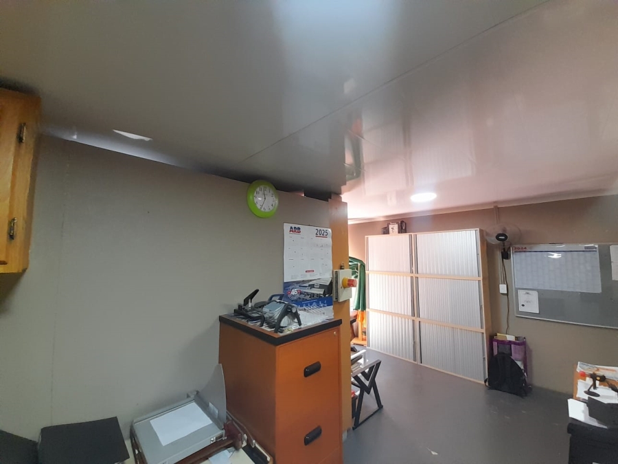 4 Bedroom Property for Sale in Protea Park North West